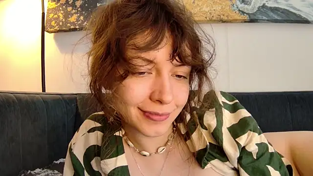 Snapshot of sun_place chatting on 04-14-26, 07:02 sun place online show from 04-14-26, 07:02