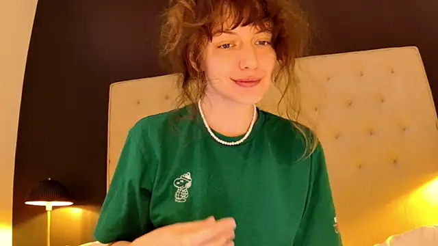 Snapshot of sun_place chatting on 03-08-26, 08:39 sun place online show from 03-08-26, 08:39