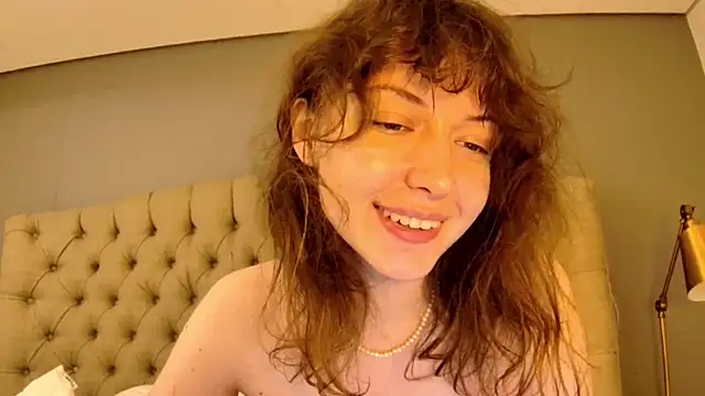 Snapshot of sun_place chatting on 04-09-26, 08:09 sun place online show from 04-09-26, 08:09