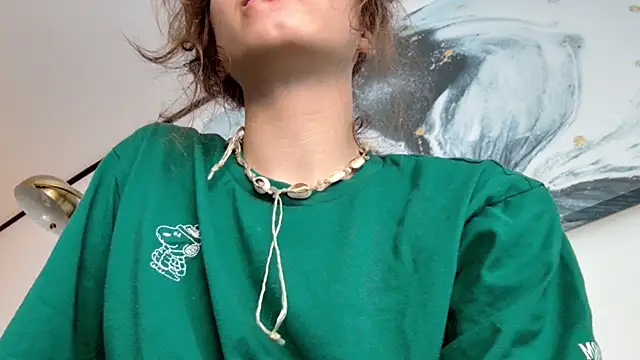 Snapshot of sun_place chatting on 03-17-26, 06:27 sun place online show from 03-17-26, 06:27