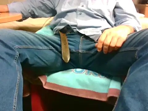 Snapshot of Giulio35_Pika chatting on 02-02-26, 05:01 Giulio35 Pika online show from 02-02-26, 05:01