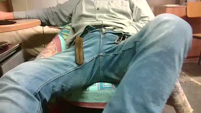 Giulio35 Pika online show from 03-12-26, 04:00