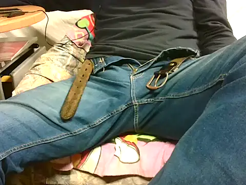 Giulio35 Pika online show from 11-21-25, 05:56