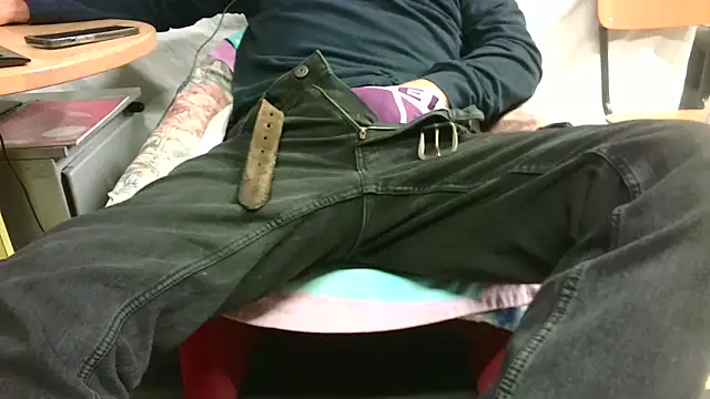 Giulio35 Pika online show from 10-08-25, 08:09