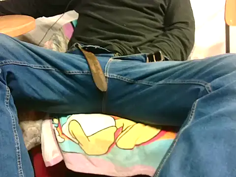 Giulio35 Pika online show from 10-25-25, 04:33