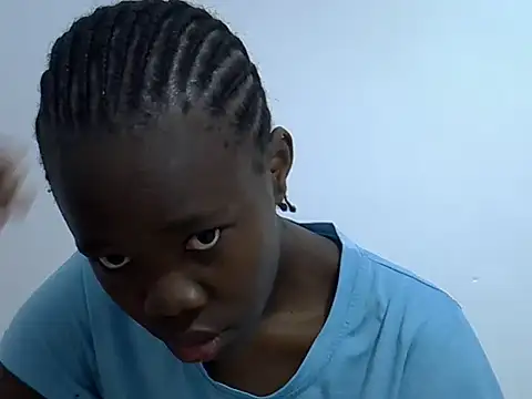 Snapshot of hey_its_andreana chatting on 06-30-26, 03:06 hey its andreana online show from 06-30-26, 03:06