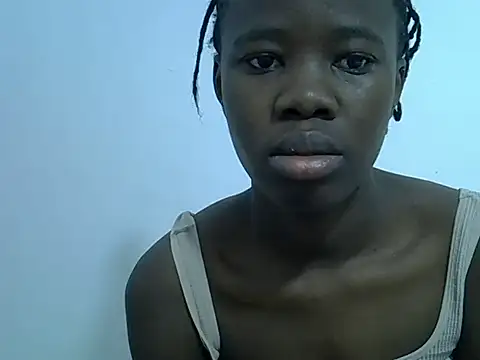 Snapshot of hey_its_andreana chatting on 06-15-26, 12:16 hey its andreana online show from 06-15-26, 12:16
