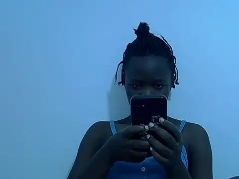 Snapshot of hey_its_andreana chatting on 06-28-26, 12:50 hey its andreana online show from 06-28-26, 12:50