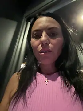 KimKelly13 online show from 07-07-26, 06:47