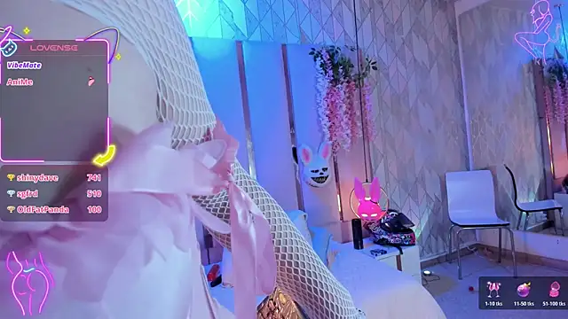 Broklinwhite  online show from 01-31-26, 07:12