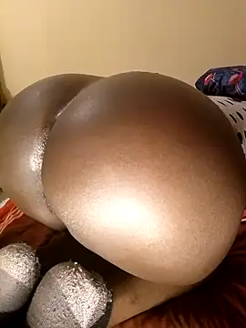 Misskhalifa  online show from 10-14-25, 12:11