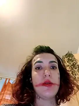 LadyMinnie online show from 10-31-25, 02:46