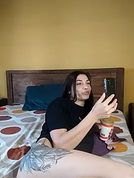 AntoniaHottie online show from 04-26-26, 08:33