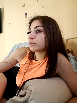 Snapshot of AntoniaHottie chatting on 02-23-25, 01:10 AntoniaHottie online show from 02-23-25, 01:10