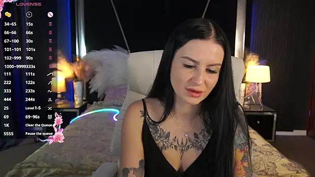 AmberDismond online show from 06-24-26, 06:12