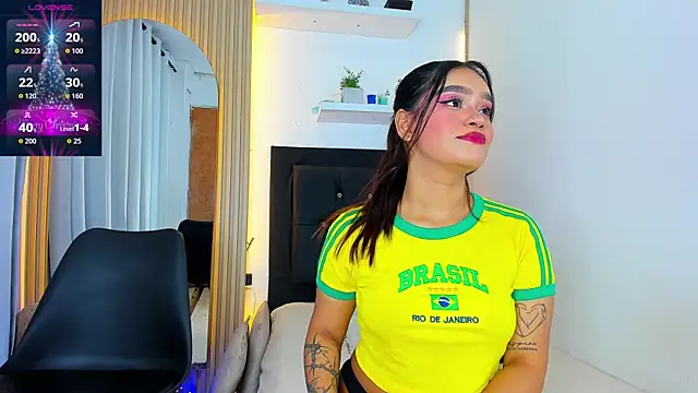 coraline v online show from 12-18-25, 03:00