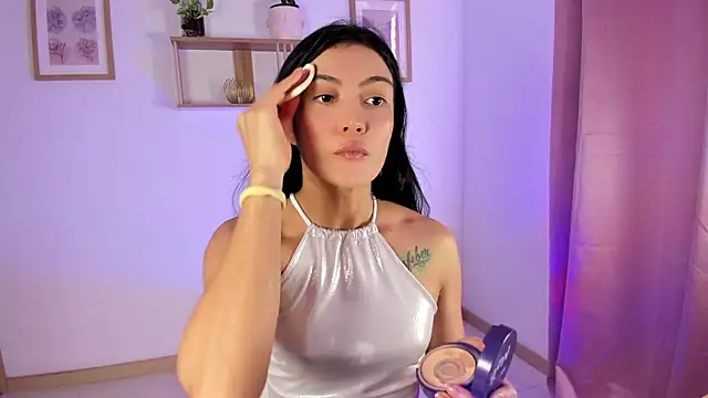 Lilabril online show from 05-25-26, 02:38
