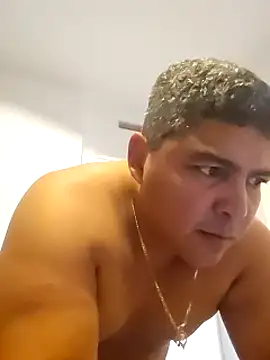 Snapshot of gordito_xx chatting on 03-20-25, 11:38 gordito xx online show from 03-20-25, 11:38