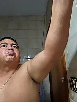 Snapshot of gordito_xx chatting on 03-11-25, 06:19 gordito xx online show from 03-11-25, 06:19