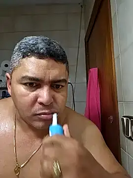 Snapshot of gordito_xx chatting on 02-26-25, 06:19 gordito xx online show from 02-26-25, 06:19
