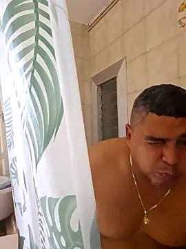 Snapshot of gordito_xx chatting on 10-14-25, 07:47 gordito xx online show from 10-14-25, 07:47