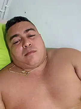 Snapshot of gordito_xx chatting on 09-10-25, 11:26 gordito xx online show from 09-10-25, 11:26