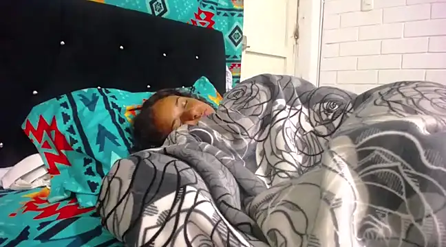 Snapshot of GiveLove1 chatting on 02-26-25, 10:16 GiveLove1 online show from 02-26-25, 10:16