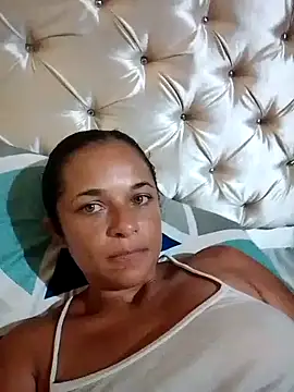 GiveLove1 online show from 12-22-25, 02:50