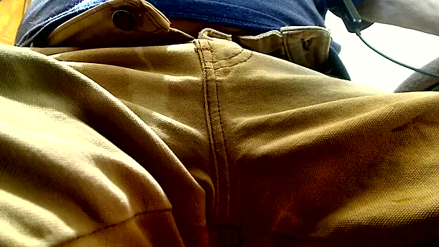 markluvskitty online show from 10-23-25, 01:21