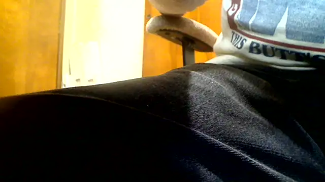 markluvskitty online show from 10-10-25, 01:23