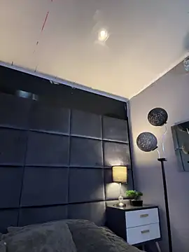 CHERRYY BOMB  online show from 11-30-25, 03:18