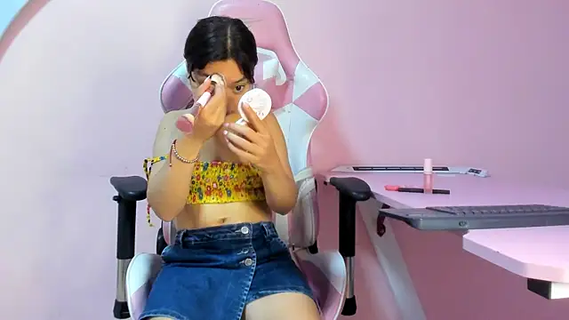 CharlotteMuller online show from 02-22-26, 01:57