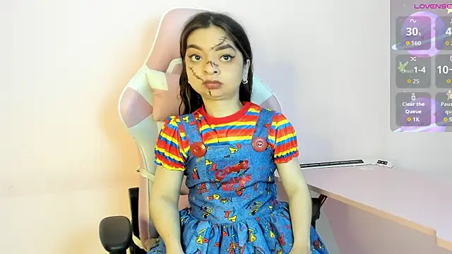 CharlotteMuller online show from 10-31-25, 05:53