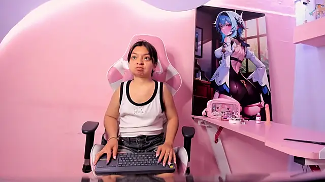 CharlotteMuller online show from 04-04-26, 08:37