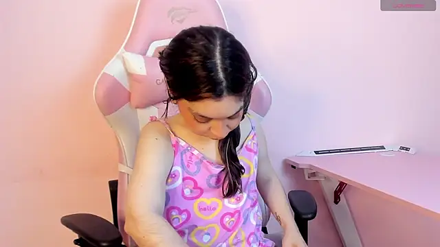 CharlotteMuller online show from 10-28-25, 07:35