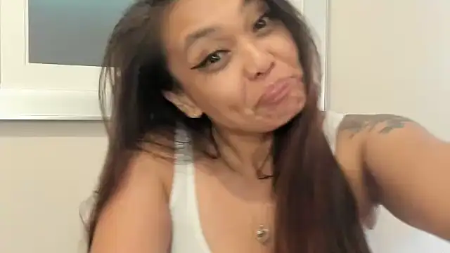 TheAsianFantasy online show from 09-22-25, 03:23