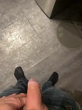 Edosxxl online show from 11-26-25, 12:21