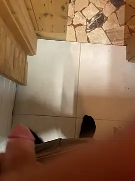 Edosxxl online show from 04-28-26, 10:47