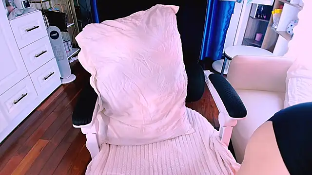 Lee Mi online show from 03-03-26, 10:28