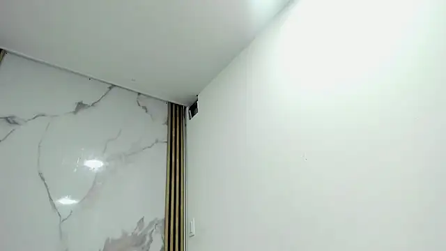 Biiancacox online show from 11-28-25, 02:34