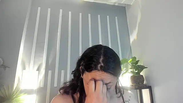 Biiancacox online show from 12-02-25, 02:45