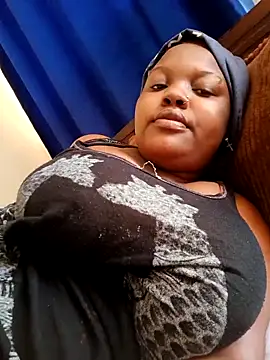 queennapal online show from 02-21-26, 09:55