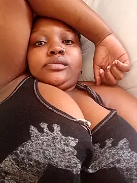 queennapal online show from 04-16-26, 11:33