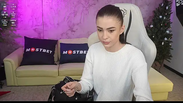 Snapshot of Tina_Breeze chatting on 12-28-24, 11:41 Tina Breeze online show from 12-28-24, 11:41