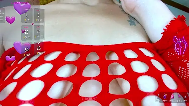 Eva Hoot online show from 02-28-25, 01:36