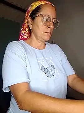 deisy summers47x online show from 11-04-25, 11:47