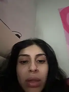 ThickerThanYoBitch online show from 12-16-25, 05:06