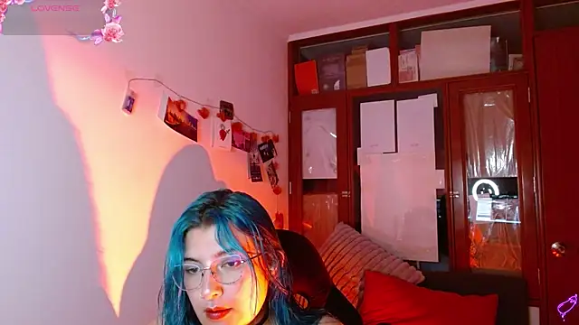 Evethereal online show from 10-15-25, 02:54