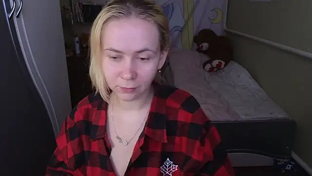 Riley Roo online show from 03-17-26, 09:12