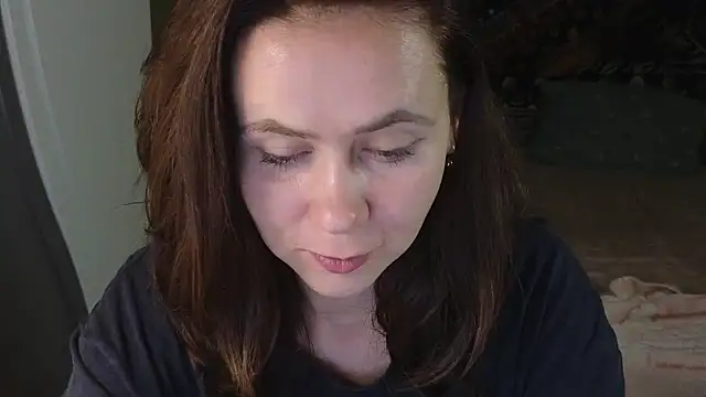 Snapshot of Riley_Roo chatting on 09-18-25, 03:59 Riley Roo online show from 09-18-25, 03:59